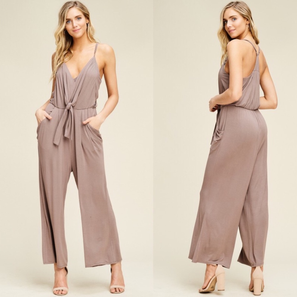 EMSLEY Front Tie Jumpsuit - BLACK - Picture 3 of 4